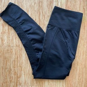Fabletics black workout leggings